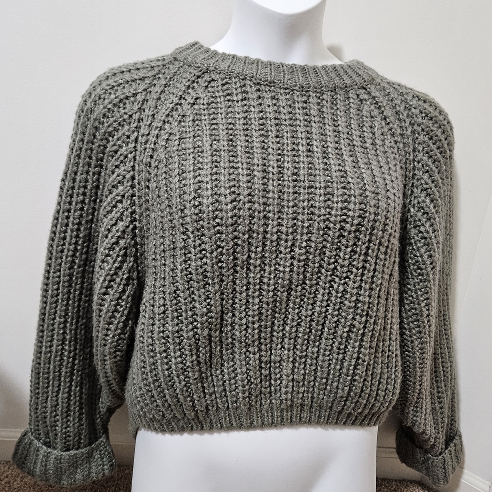 Allie Rose Cropped Chunky-Knit Sweater.